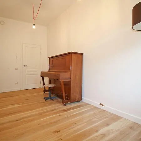 Near Old Town With Private Garden Apartment Wilna